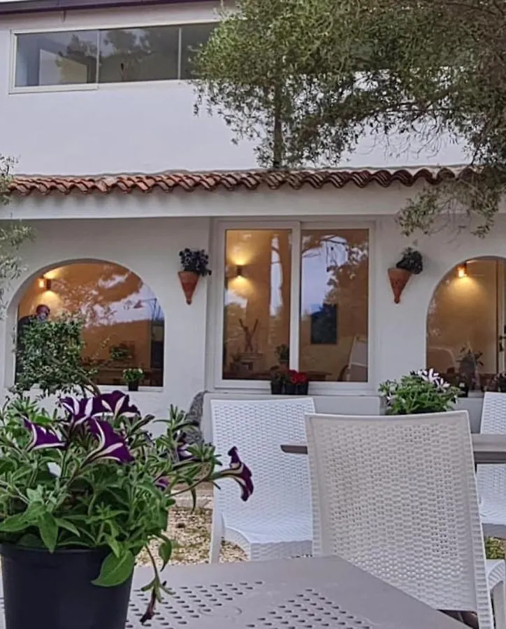 Il Salice B&B Olbia Guest house